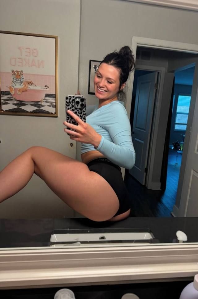 AVAILABLE FOR🥒🥵 FULL SERVICE WITH NO RESTRICTION 💦VERY ROMANTIC AND SEXY - Image 3